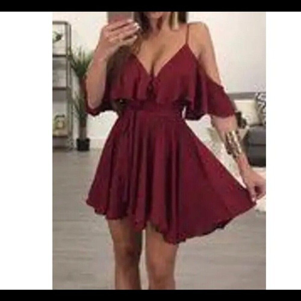 L'ATISTE L’atiste Crimson Satin Ruffle Dress SZ SM Flowy mini dress lightweight